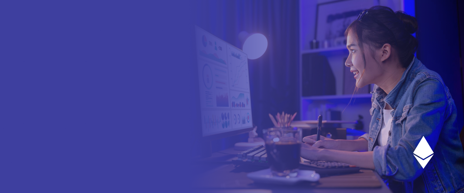 Comfygen Hero Background